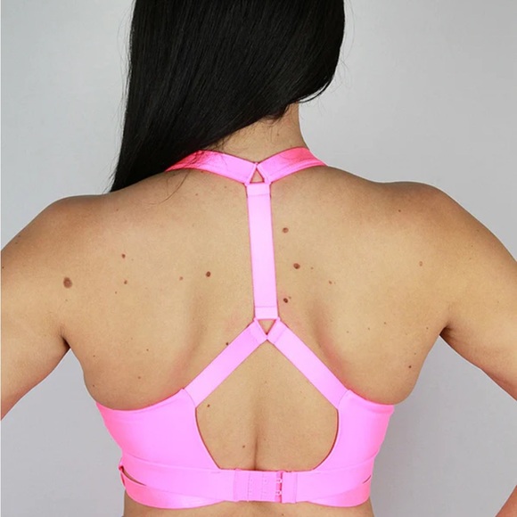 Vibrant Pink Sports Bra with Smooth Cups and Stretchy Fit - Picture 3 of 5